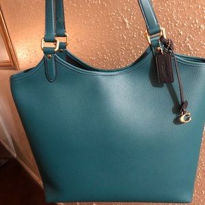 Coach day tote